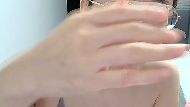 Snapshot of sonyx chatting on 09-16-25, 03:57 sonyx online show from 09-16-25, 03:57