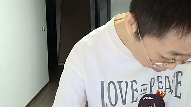 Snapshot of sonyx chatting on 09-20-25, 03:46 sonyx online show from 09-20-25, 03:46