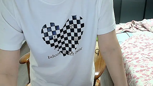 Snapshot of sonyx chatting on 10-14-25, 04:30 sonyx online show from 10-14-25, 04:30