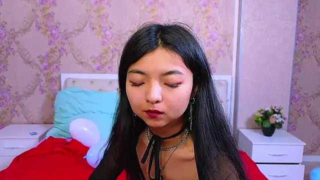 Shy Kira online show from 02-02-25, 12:46