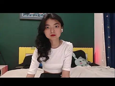 Shy Kira online show from 01-09-26, 10:40