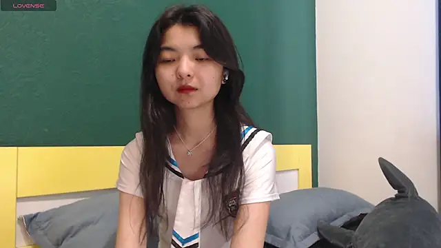 Shy Kira online show from 04-14-26, 08:53