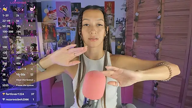 LanaBaker online show from 01-28-25, 05:54