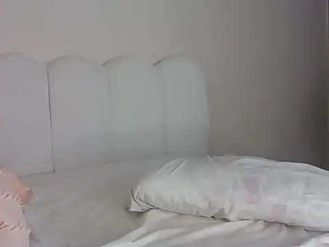 Switdelfy online show from 04-19-26, 03:22