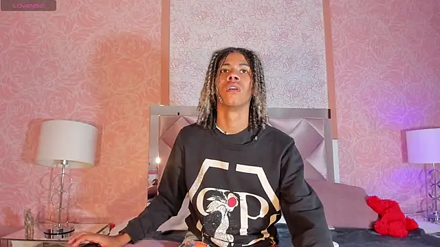 Maxim-Walker online show from 03-06-25, 03:02