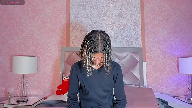 Maxim-Walker online show from 03-07-25, 02:46