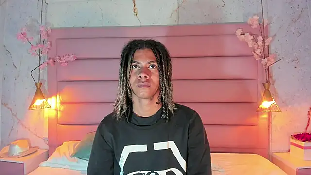 Maxim-Walker online show from 09-29-25, 03:11