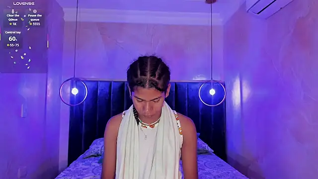 Maxim-Walker online show from 10-29-25, 02:47