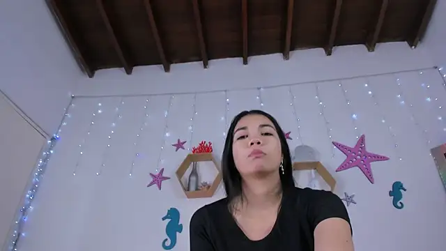 Emiily Parkerr online show from 12-28-24, 09:09