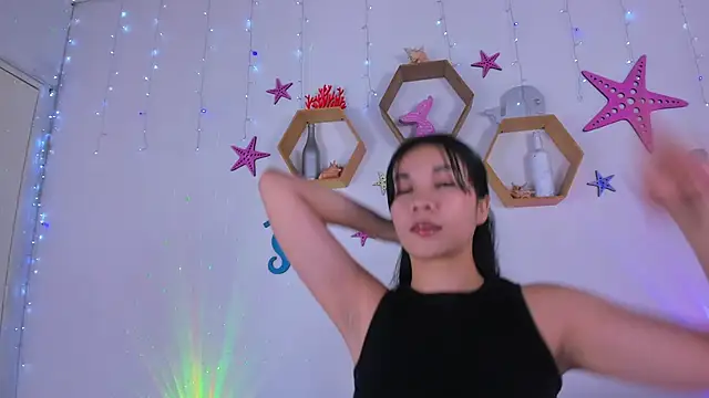 Emiily Parkerr online show from 09-17-25, 03:19