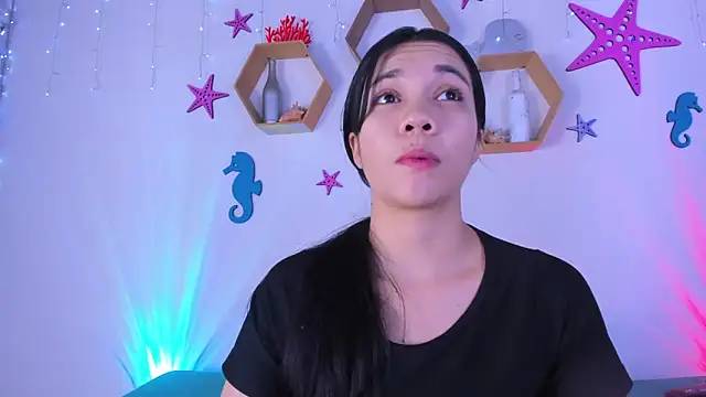 Emiily Parkerr online show from 09-25-25, 03:21