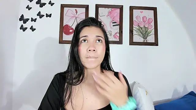 Emiily Parkerr online show from 04-23-26, 11:07