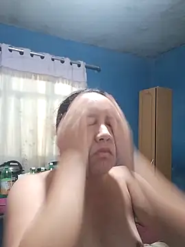 Snapshot of vulgovic_ chatting on 09-20-25, 07:42 vulgovic online show from 09-20-25, 07:42