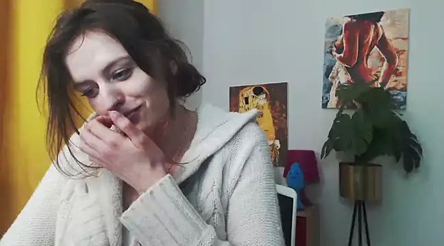 juicyNadine online show from 01-08-25, 09:21