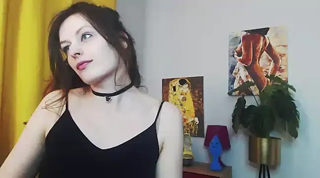 juicyNadine online show from 02-05-25, 09:25