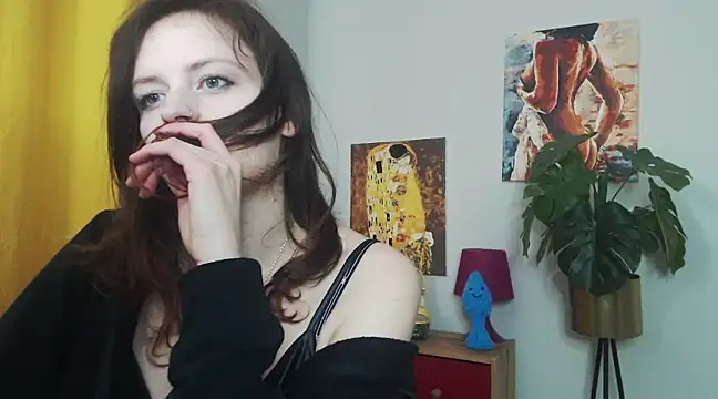 juicyNadine online show from 02-21-25, 12:28