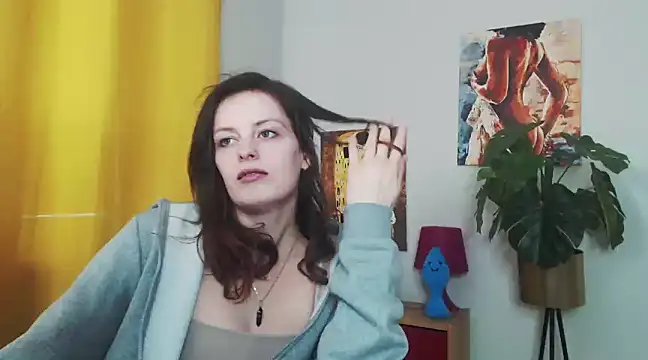 juicyNadine online show from 02-22-25, 10:18