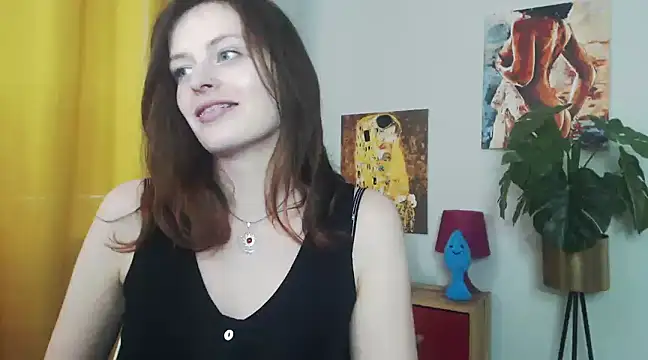 juicyNadine online show from 02-25-25, 12:34