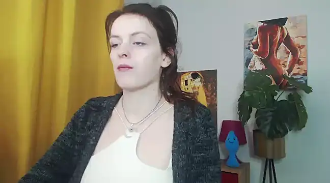 juicyNadine online show from 02-28-25, 06:21