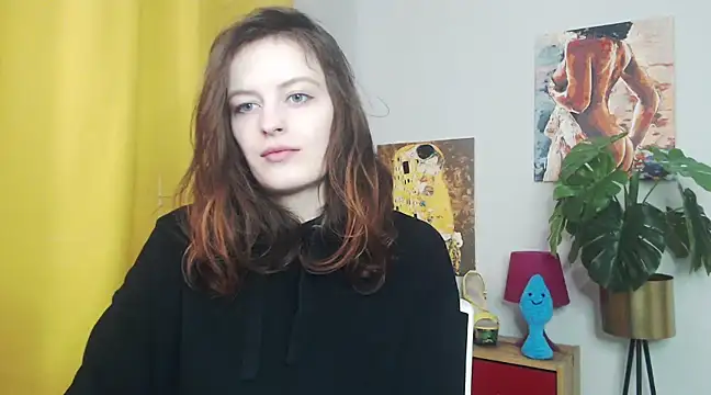 juicyNadine online show from 03-18-25, 06:14