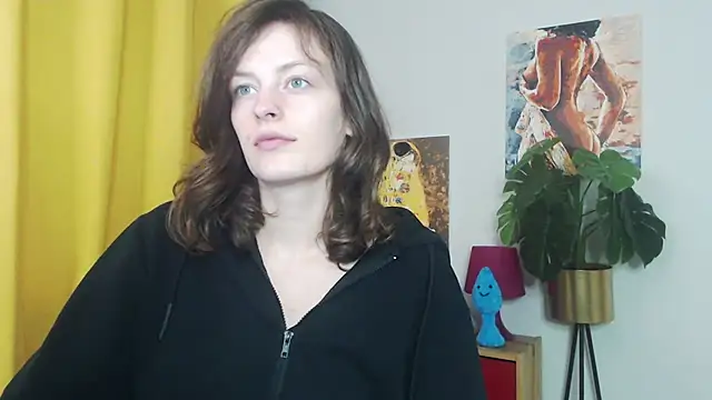 juicyNadine online show from 10-15-25, 04:45