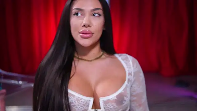 NatyDesiree online show from 01-06-25, 01:31