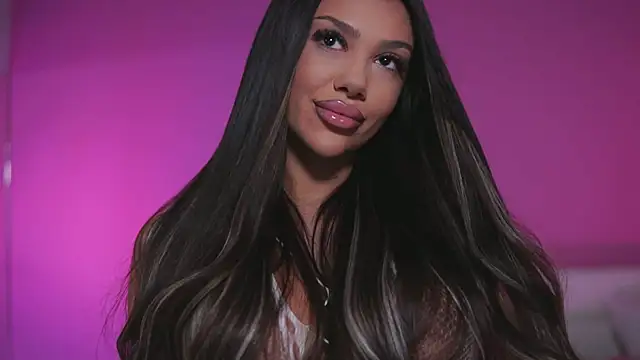 NatyDesiree online show from 02-11-25, 10:39