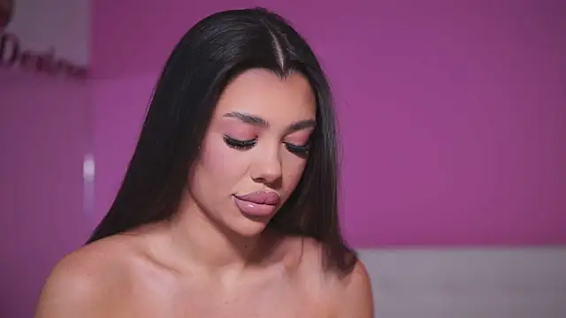 NatyDesiree online show from 03-03-25, 05:09