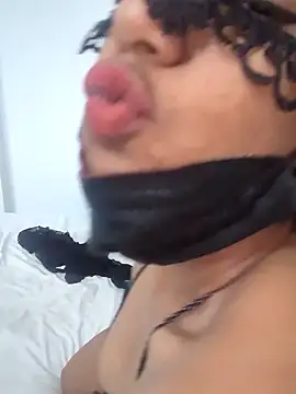 Snapshot of Sally_Anne_Jayasinghe chatting on 01-12-25, 02:24 Sally Anne Jayasinghe online show from 01-12-25, 02:24