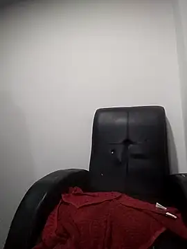 SaucyAffair0 online show from 03-11-25, 03:05