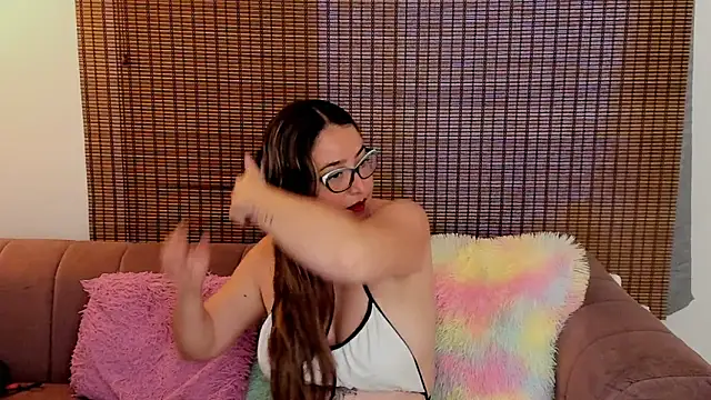 ariana cross online show from 02-13-26, 01:29