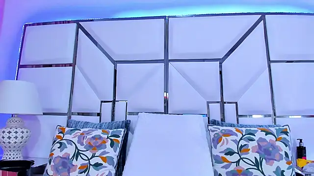 RileySweett online show from 02-14-25, 11:31