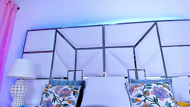 RileySweett online show from 02-19-25, 11:28