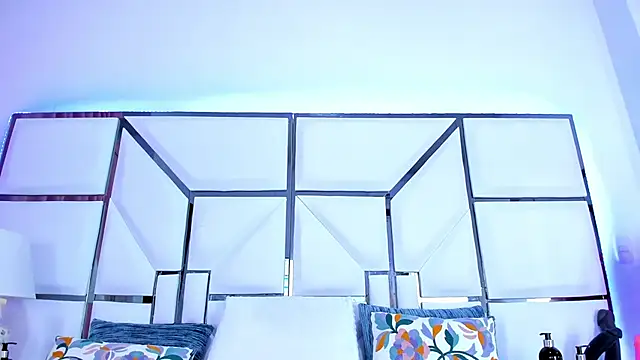 RileySweett online show from 02-25-25, 11:30