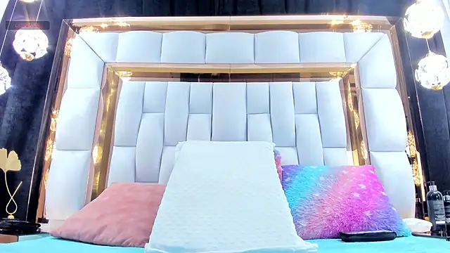 RileySweett online show from 09-18-25, 11:45