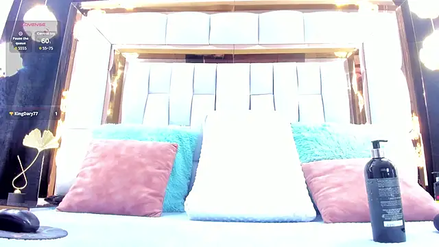 RileySweett online show from 10-23-25, 11:53