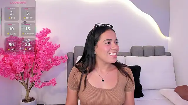 karol rivera  online show from 10-17-25, 10:23