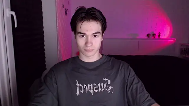 MarkusDean online show from 09-10-25, 04:07