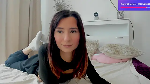 crystalnut online show from 10-05-25, 02:10