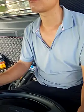 Snapshot of Vanilahirl chatting on 10-04-25, 08:23 Vanilahirl online show from 10-04-25, 08:23