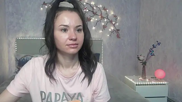 KaraCriegs online show from 02-21-26, 06:31