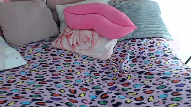 zaleya mateus online show from 04-16-26, 09:39