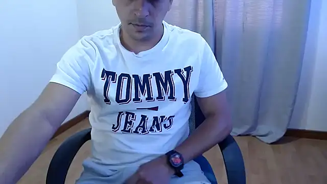 Bamban1419  online show from 10-02-25, 03:41