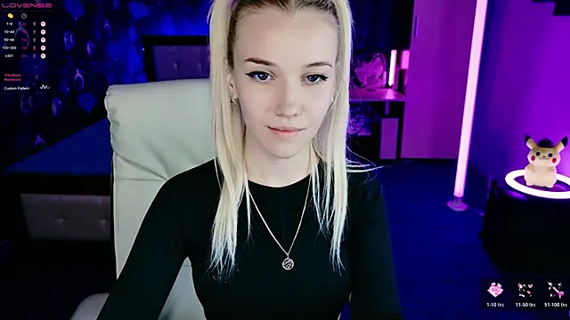 ShhhO O online show from 11-05-25, 05:24