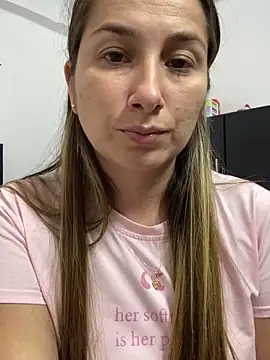 Iris love18 online show from 02-19-25, 08:10