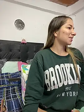 Iris love18 online show from 03-06-25, 09:14