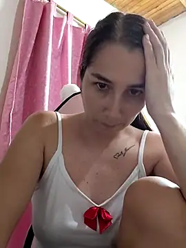 Iris love18 online show from 01-11-26, 11:43