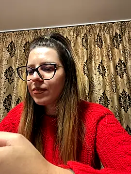 Snapshot of NadiraNoor chatting on 10-26-25, 08:15 NadiraNoor online show from 10-26-25, 08:15