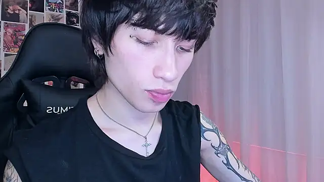 liamelf online show from 01-06-25, 05:52