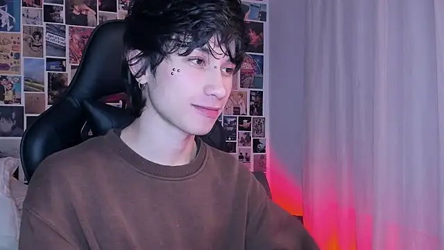 liamelf online show from 02-15-25, 06:02